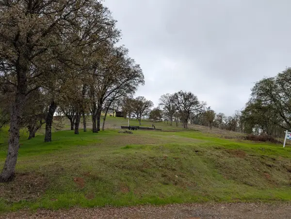 1751 Choctaw Road, Copperopolis, CA 95228