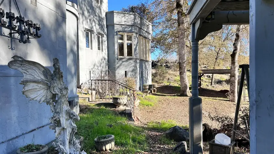 11145 S Rodesino Road, Mountain Ranch, CA 95246 - #2