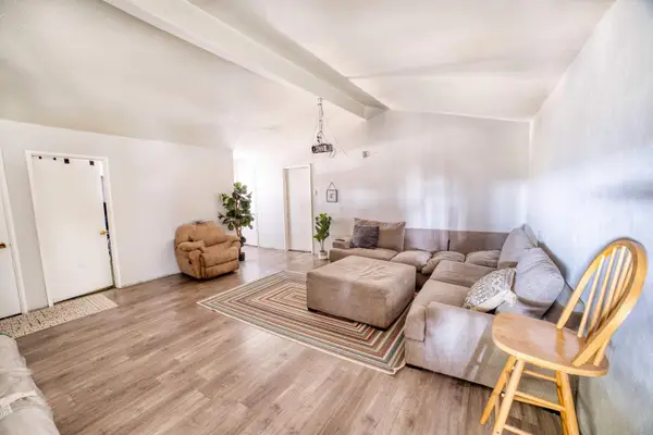 7880 S Mcmullin Grade, Fresno, CA 93706