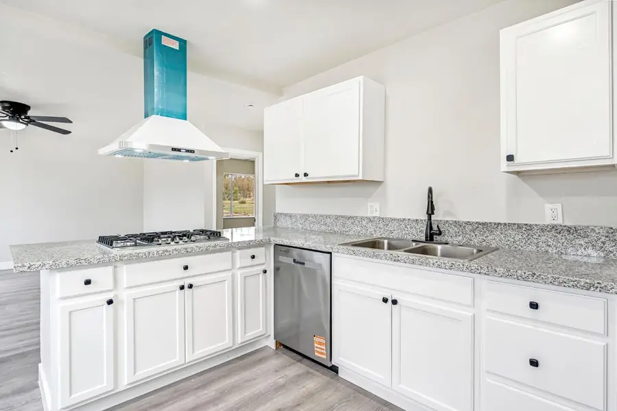 33238 W Hidalgo Avenue, Cantua Creek, CA 93608 - #3