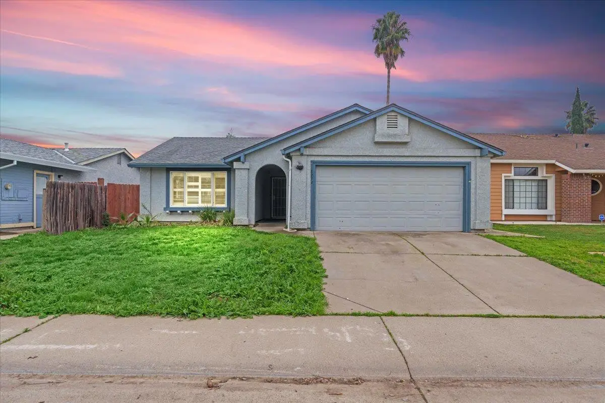 8272 Summer Falls Circle, Sacramento, CA 95828 - Image #1