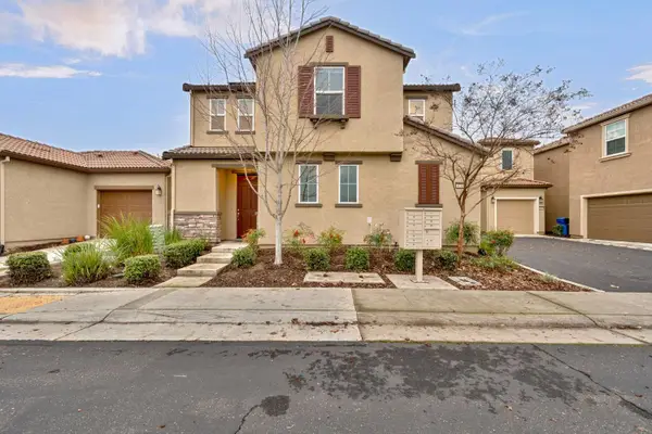 4706 Ocean Ln, Elk Grove, CA 95757