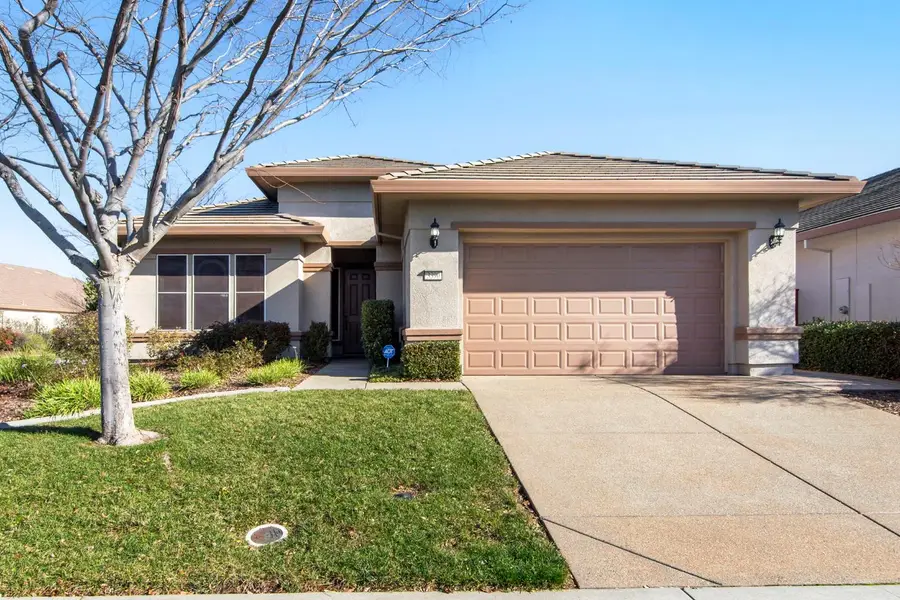 3390 Kennerleigh Parkway, Roseville, CA 95747 - #2