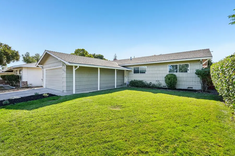 9380 Mirandy Drive, Sacramento, CA 95826 - Image #3