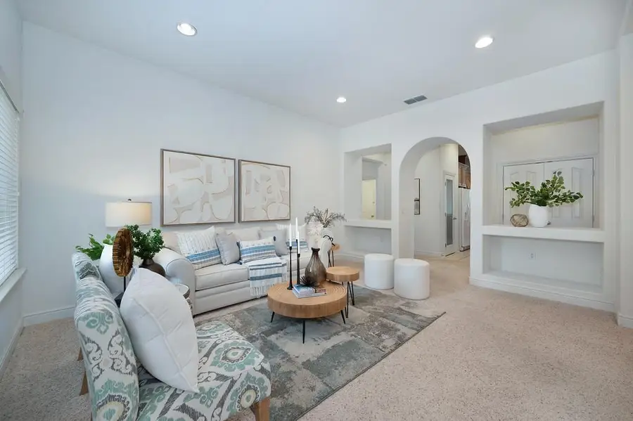 5753 Northborough Drive, Sacramento, CA 95835 - Image #2