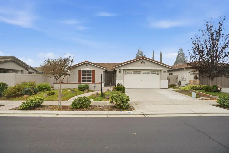 2381 Nutwood Place, Manteca, CA 95336 - Image #2