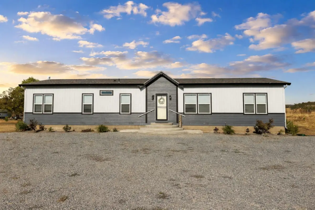 9881 Scenic Valley Road, Valley Springs, CA 95252 - Image #1