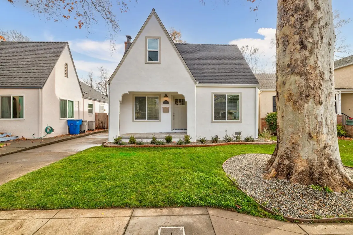 2705 Harkness Street, Sacramento, CA 95818 - Image #1