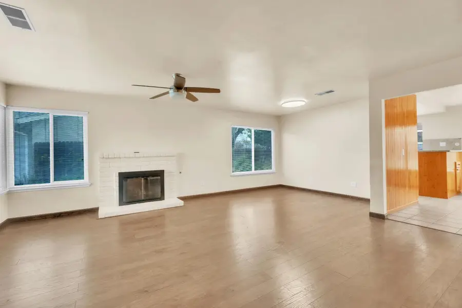 9444 Medallion Way, Sacramento, CA 95826 - Image #2