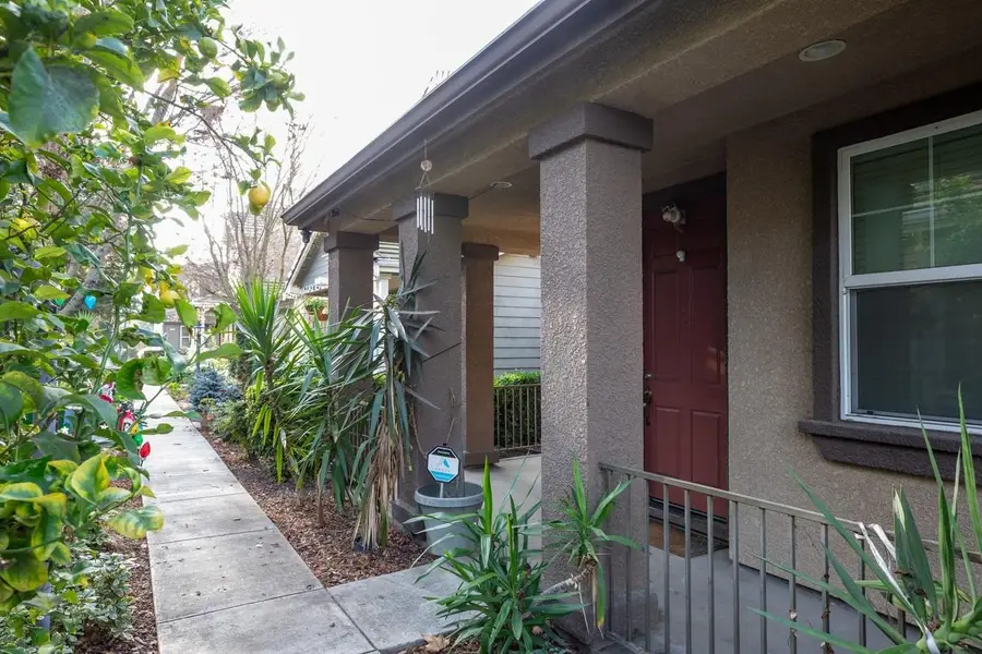 648 Valley Oak Terrace, San Jose, CA 95112 - Image #2