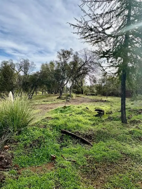 18633 Mustang Valley Place, Grass Valley, CA 95949