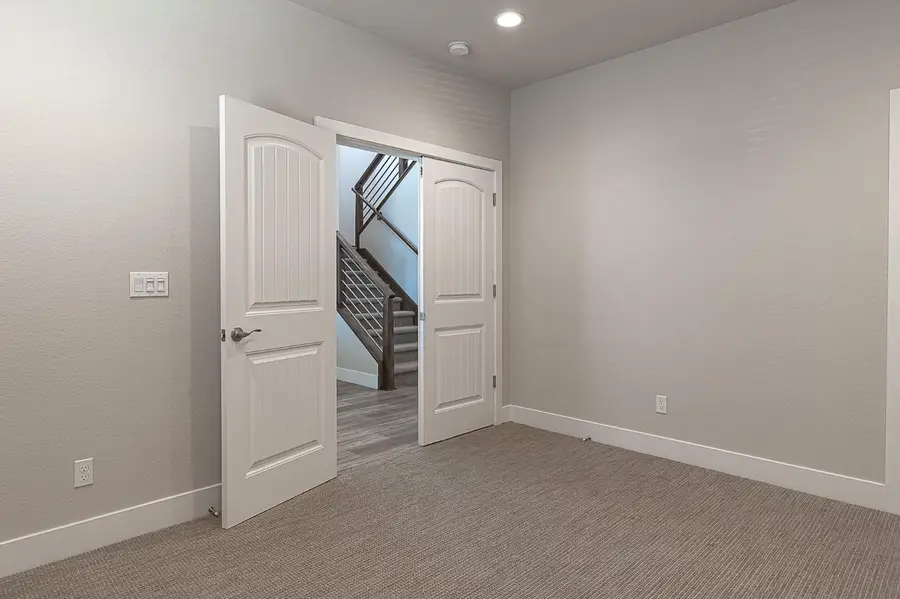 1271 Veteran Street, Manteca, CA 95337 - #3