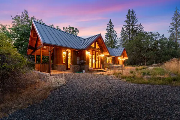 125 Old Orchard, Weaverville, CA 96093