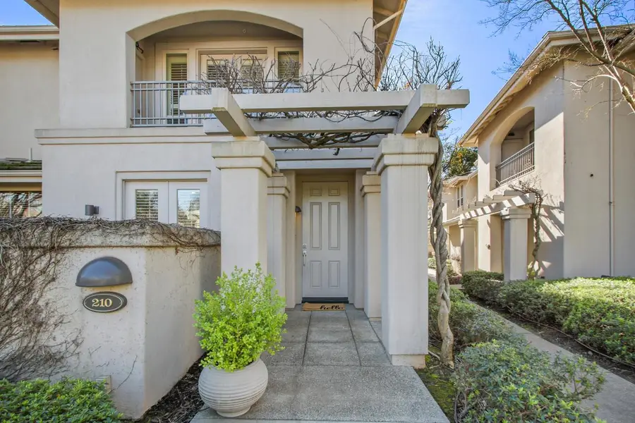 11290 Stanford Court Lane #210, Gold River, CA 95670 - #2