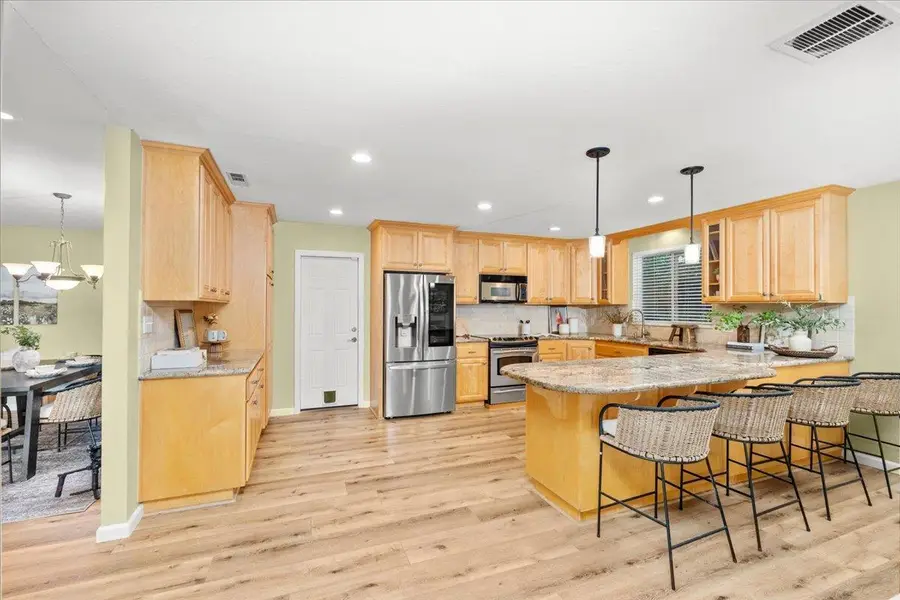 6242 Valor Way, Carmichael, CA 95608 - Image #2