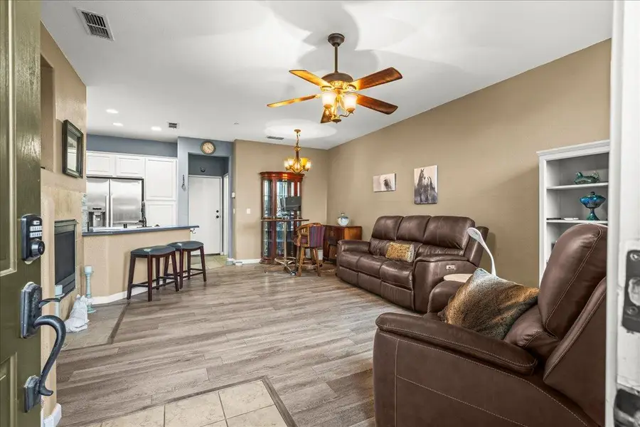 1902 Esplanade Circle, Folsom, CA 95630 - #2