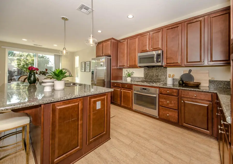 1832 Dunlap Place, Woodland, CA 95776 - #3