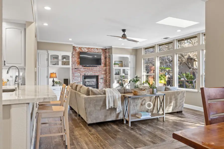 153 Egloff Circle, Folsom, CA 95630 - Image #3