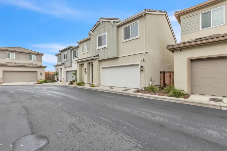 1618 Aleppo Lane, Sacramento, CA 95834 - Image #3