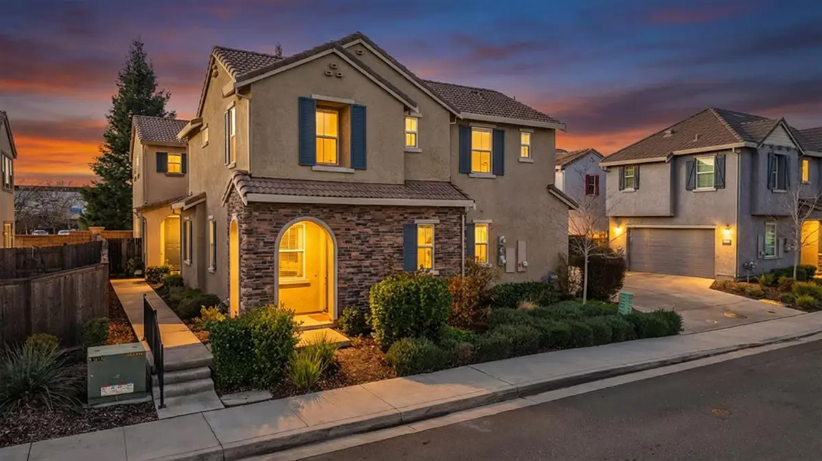 4423 Silver Cedar Lane, Sacramento, CA 95834 - Image #1