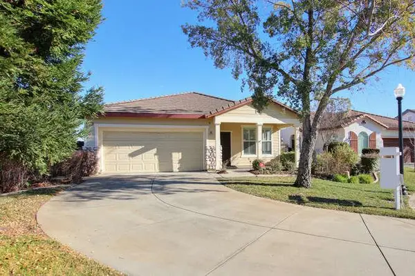 24 Grantley Place, Sacramento, CA 95835