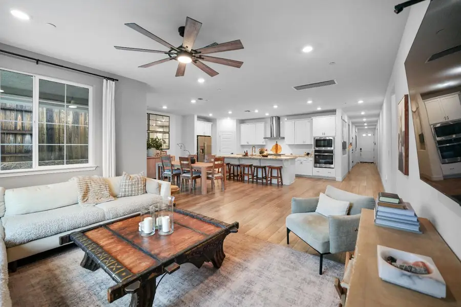 4658 Scenic Vista Drive, Folsom, CA 95630 - Image #2