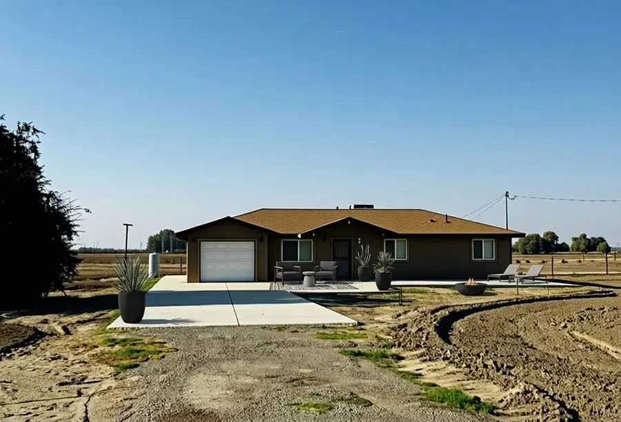 22750 Fairfax Avenue, Lemoore, CA 93245 - Image #2