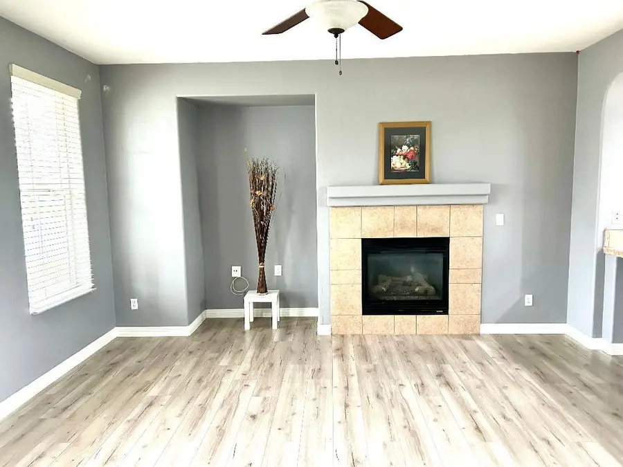 5736 Amnest Way, Sacramento, CA 95835 - Image #3