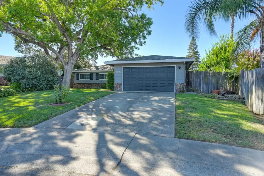 6820 Brooknoll Court, Citrus Heights, CA 95621 - Image #2