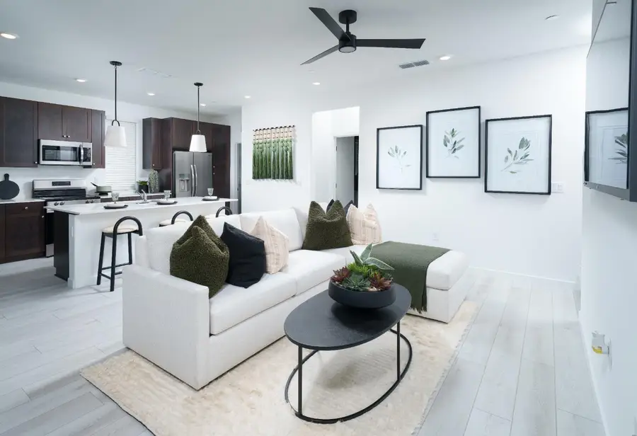 1127 Bellawood Drive, Galt, CA 95632 - Image #2