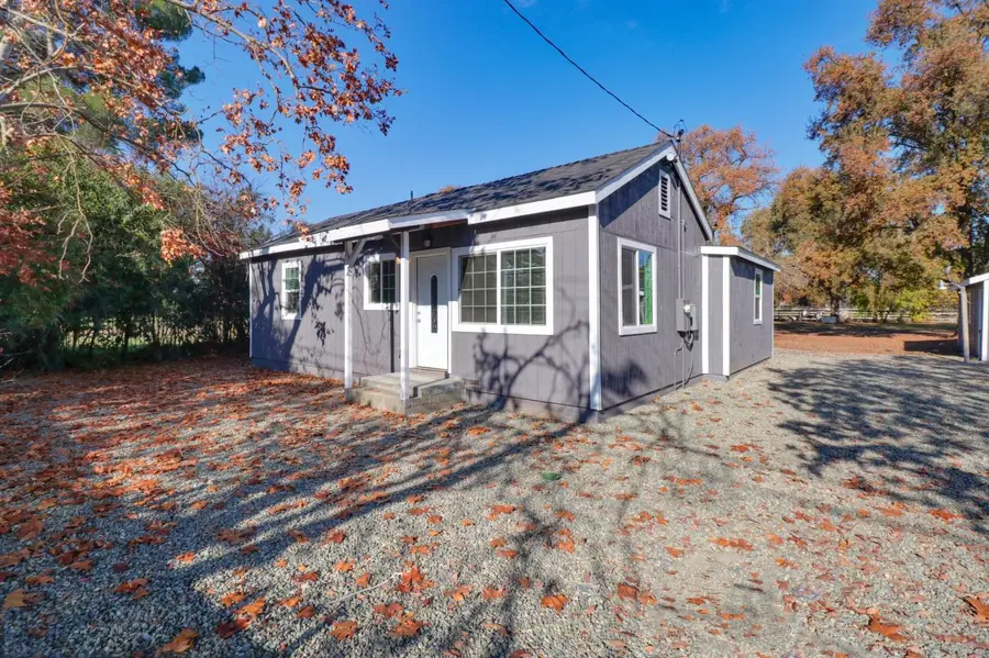 1133 Curved Bridge Road, Rio Linda, CA 95673 - Image #3