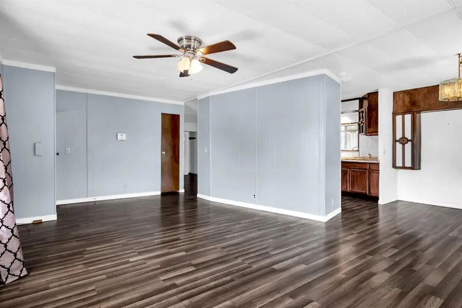 7548 Huckleberry Lane, Sacramento, CA 95828 - Image #2