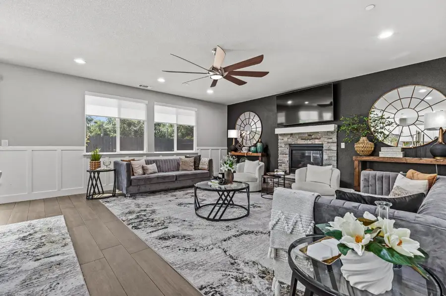 954 Mayflower Way, Yuba City, CA 95991 - Image #3