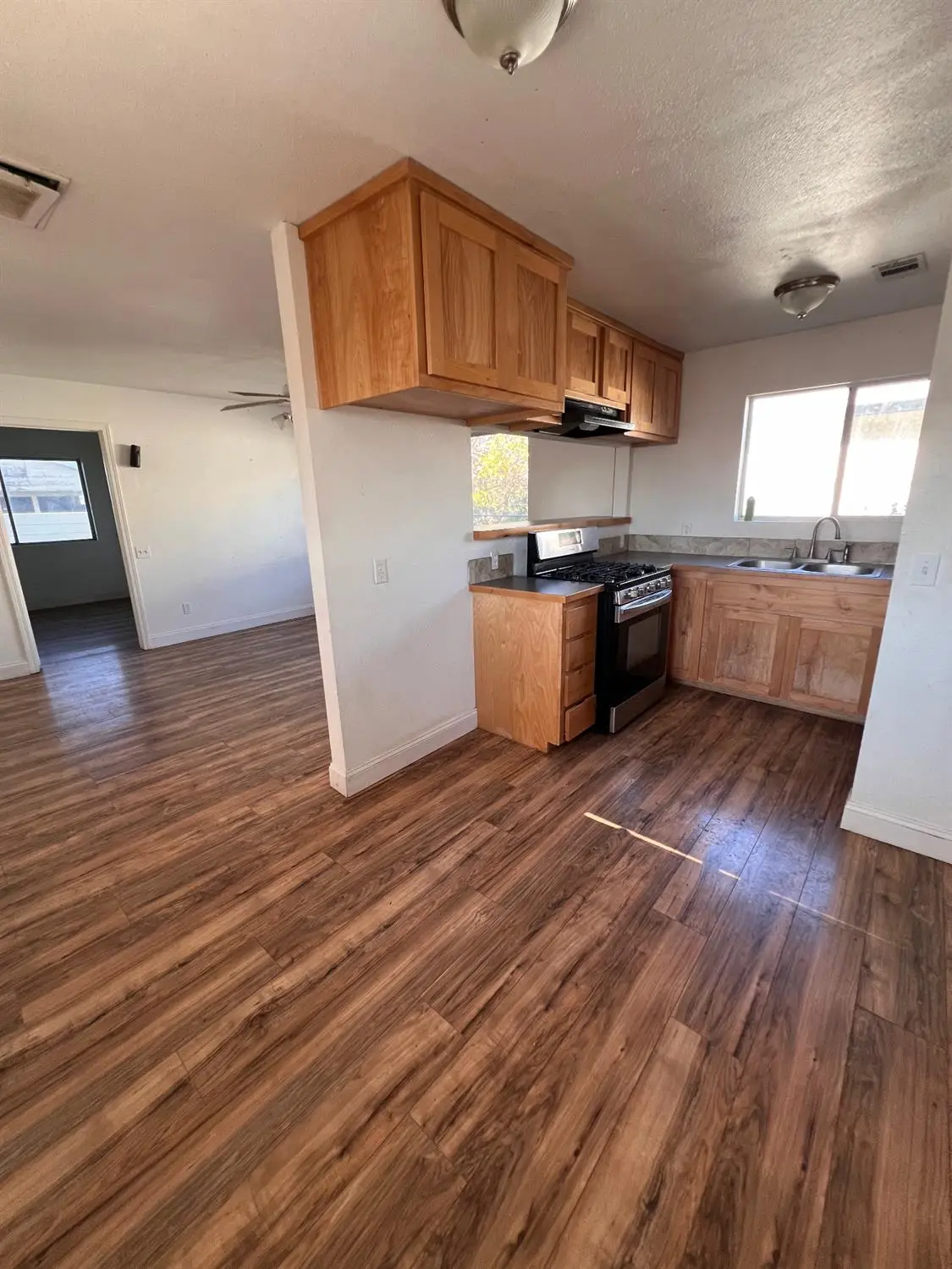 249 W Cedar Street, Maxwell, CA 95955 - Image #1