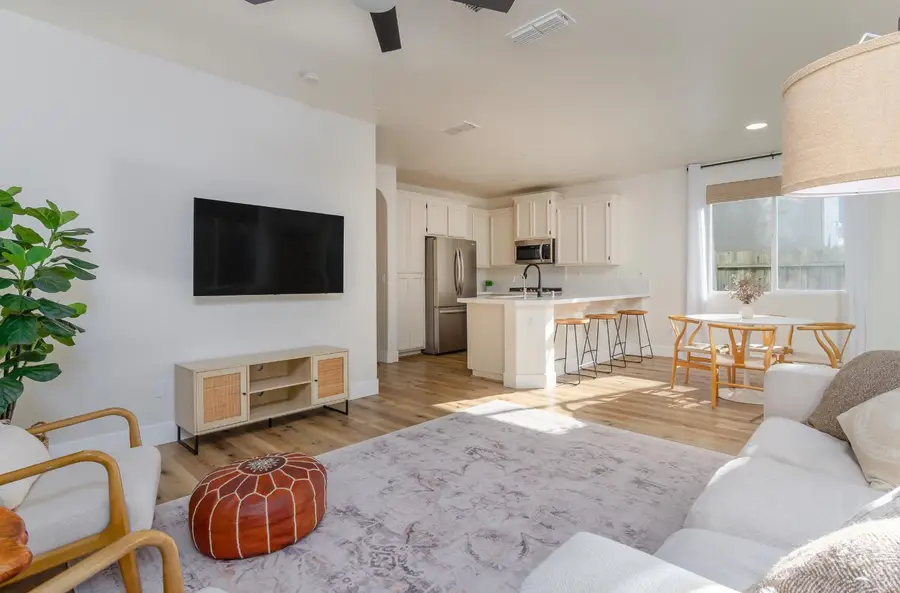 3163 Torland Street, Sacramento, CA 95833 - Image #3