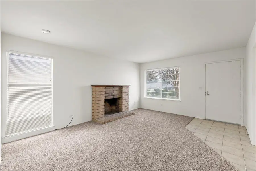 9482 Countryroads Drive, Sacramento, CA 95827 - Image #2