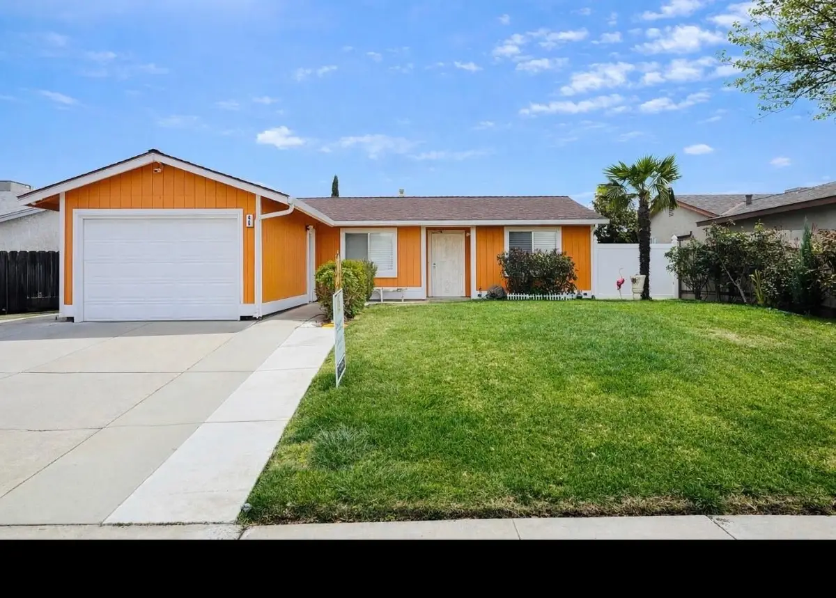 49 W Swallow, Merced, CA 95341 - #1