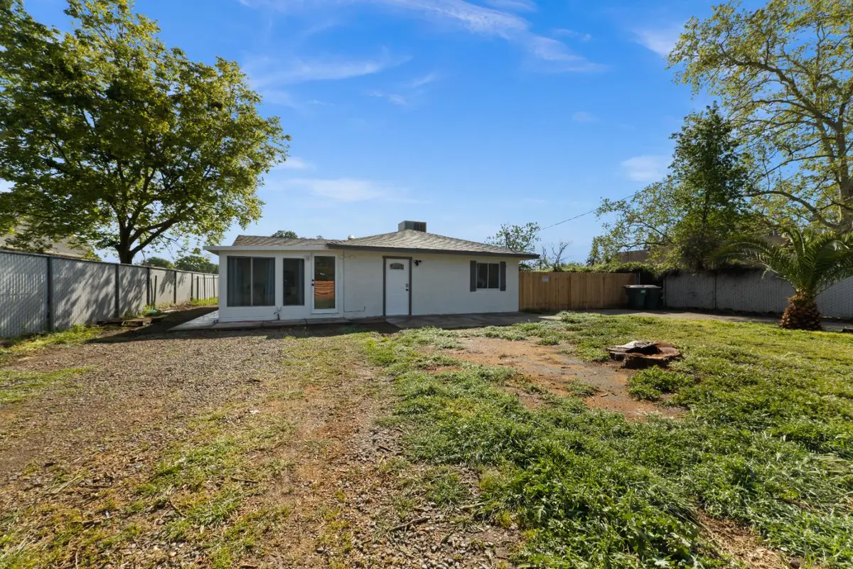 5812 W 2nd Street, Rio Linda, CA 95673 - Image #1