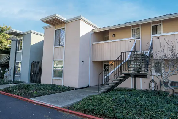 3722 W Benjamin Holt Drive #16, Stockton, CA 95219