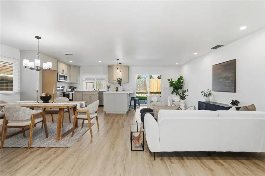 7944 Summerplace Drive, Citrus Heights, CA 95621 - Image #2