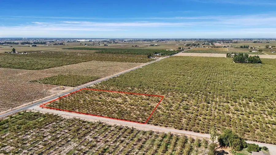 12116 N Alpine Road, Lodi, CA 95240 - Image #2