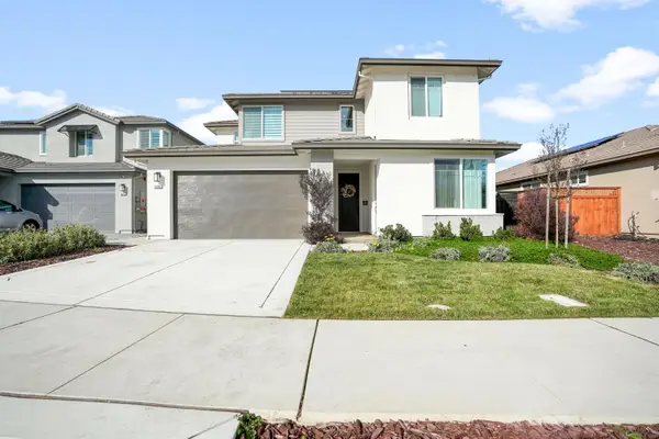 16283 Brownstone Avenue, Lathrop, CA 95330