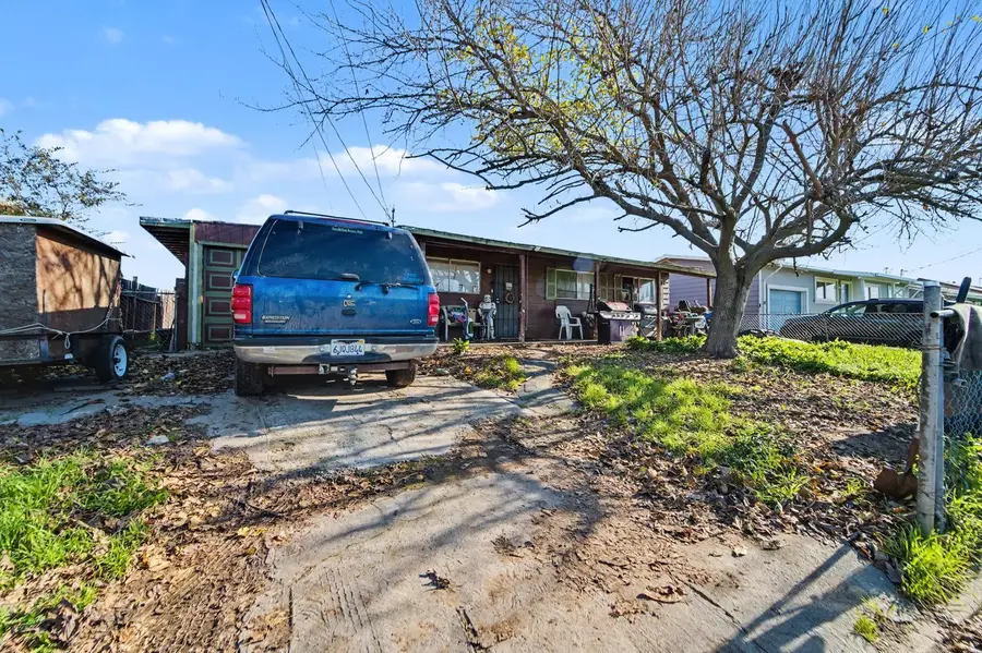 3899 Brougham Way, Olivehurst, CA 95961 - Image #3