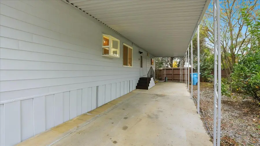 10 La Entrada Way, Yuba City, CA 95993 - Image #3