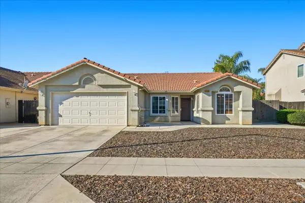 988 Monterey Street, Madera, CA 93637