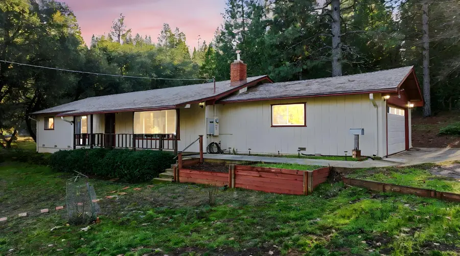 23568 Robin Road, Pioneer, CA 95666 - Image #2