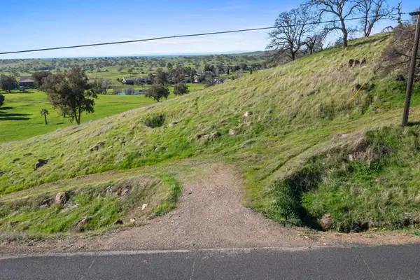 9148 Banderilla Drive, La Grange, CA 95329