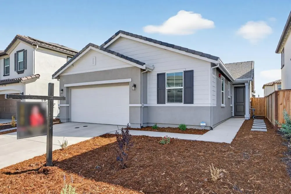 10196 N Solvita Way, Elk Grove, CA 95757 - Image #1