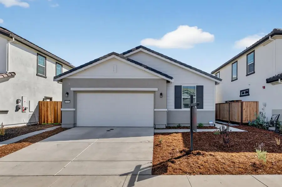 10196 N Solvita Way, Elk Grove, CA 95757 - Image #2