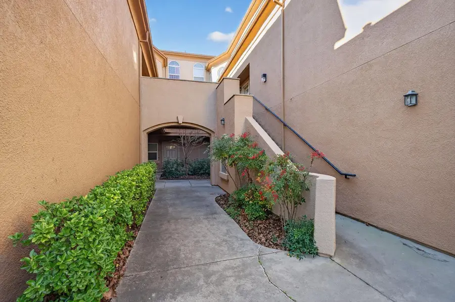 1900 Danbrook Drive #811, Sacramento, CA 95835 - Image #3